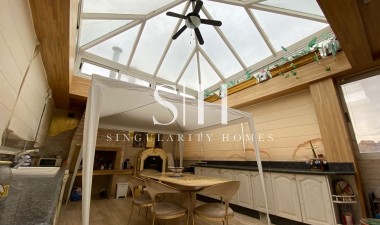 Odsprzedaż - Mieszkanie w bloku - Torrevieja - Costa Blanca