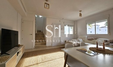 Odsprzedaż - Villa - San Fulgencio