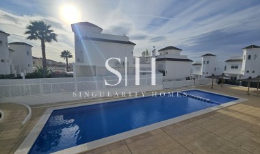 Odsprzedaż - Villa - San Fulgencio