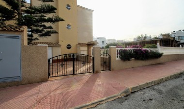 Resale - Apartment / flat - Orihuela Costa - Lomas de Cabo Roig