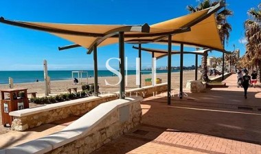 Новое здание - Квартира / квартира - Fuengirola - Centro