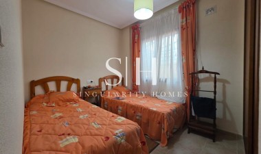 Reventa - Bungalow - Torrevieja - Zona Los Frutales