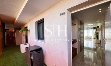 Wiederverkauf - Wohnung - Torrevieja - Estacion De Autobuses