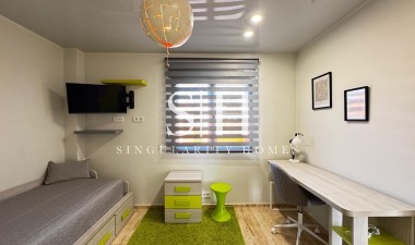 Wiederverkauf - Wohnung - Torrevieja - Estacion De Autobuses