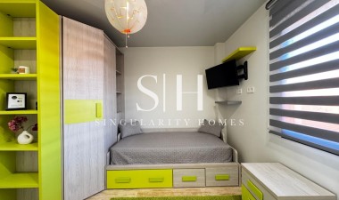 Wiederverkauf - Wohnung - Torrevieja - Estacion De Autobuses