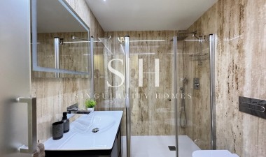 Wiederverkauf - Wohnung - Torrevieja - Estacion De Autobuses