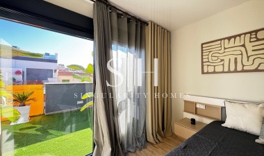 Wiederverkauf - Wohnung - Torrevieja - Estacion De Autobuses