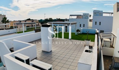 Resale - Villa - Orihuela Costa - Los Dolses