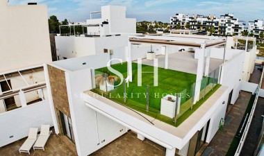 Resale - Villa - Orihuela Costa - Los Dolses