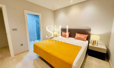 Resale - Villa - Orihuela Costa - Los Dolses