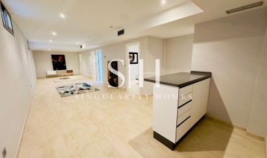 Resale - Villa - Orihuela Costa - Los Dolses