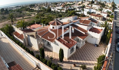 Herverkoop - Villa - Ciudad Quesada