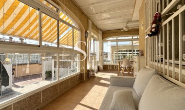 Återförsäljning - Villa - Orihuela Costa - Costa Blanca