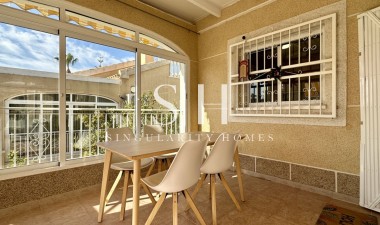 Återförsäljning - Villa - Orihuela Costa - Costa Blanca