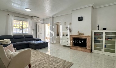 Återförsäljning - Villa - Orihuela Costa - Costa Blanca