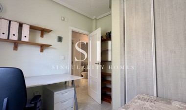 Återförsäljning - Villa - Orihuela Costa - Costa Blanca