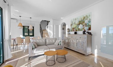 Reventa - Villa - Orihuela Costa - Costa Blanca