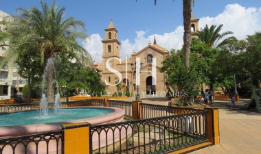 Neue Gebäude - Bungalow - Torrevieja - Lago Jardín II