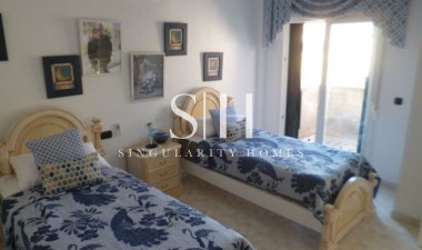 Resale - Villa - Playa Flamenca - Costa Blanca