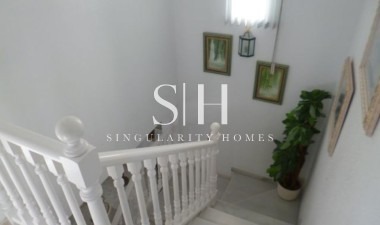 Resale - Villa - Playa Flamenca - Costa Blanca