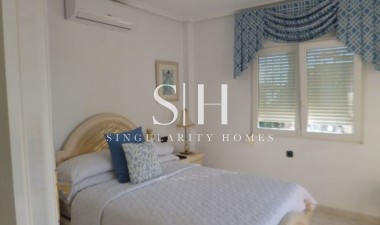 Resale - Villa - Playa Flamenca - Costa Blanca