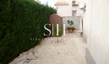Resale - Villa - Playa Flamenca - Costa Blanca