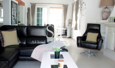 Herverkoop - Villa - Orihuela Costa - Costa Blanca