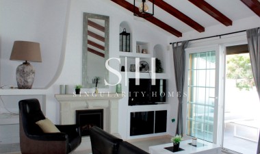 Herverkoop - Villa - Orihuela Costa - Costa Blanca