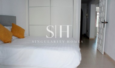 Herverkoop - Villa - Orihuela Costa - Costa Blanca