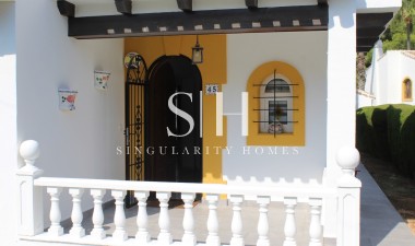 Herverkoop - Villa - Orihuela Costa - Costa Blanca