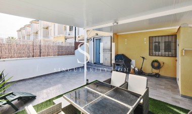 Перепродажа - Villa - Guardamar del Segura - EL RASO