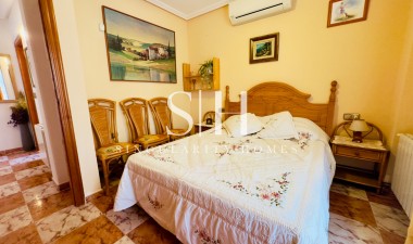 Перепродажа - Casa - Orihuela Costa - La Regia