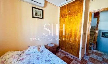 Перепродажа - Casa - Orihuela Costa - La Regia