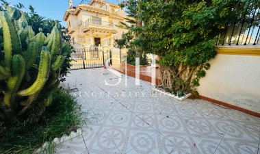 Перепродажа - Casa - Orihuela Costa - La Regia