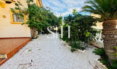 Перепродажа - Casa - Orihuela Costa - La Regia