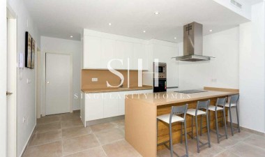 Neue Gebäude - Haus - Daya Nueva - CENTRO