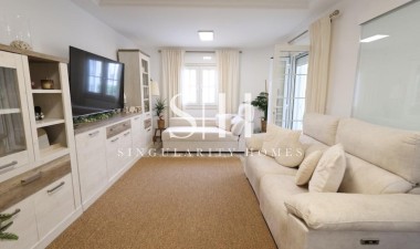 Перепродажа - Villa - San Miguel de Salinas - Inland