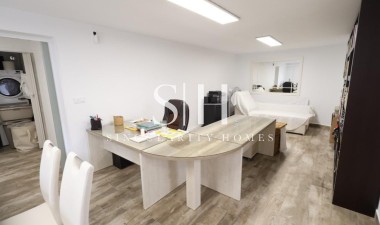 Перепродажа - Villa - San Miguel de Salinas - Inland