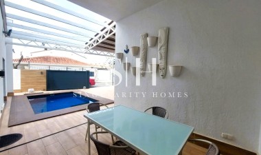 Перепродажа - Villa - Pilar de la Horadada - Costa Blanca