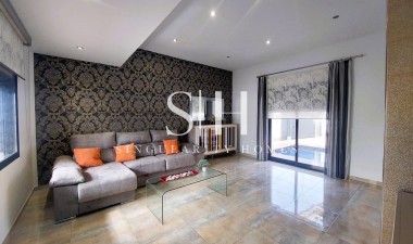 Перепродажа - Villa - Pilar de la Horadada - Costa Blanca