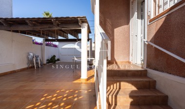 Перепродажа - Villa - Torrevieja - Costa Blanca