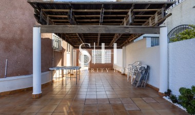 Перепродажа - Villa - Torrevieja - Costa Blanca