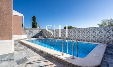 Перепродажа - Villa - Torrevieja - Costa Blanca