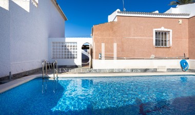 Перепродажа - Villa - Torrevieja - Costa Blanca