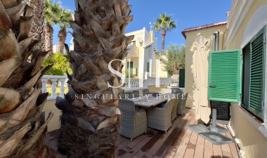 Resale - Villa - Orihuela Costa - Costa Blanca