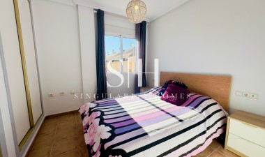 Перепродажа - Квартира / квартира - Orihuela Costa - La Florida