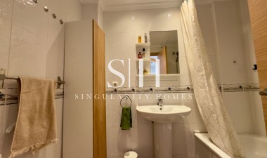 Перепродажа - Квартира / квартира - Orihuela Costa - La Florida