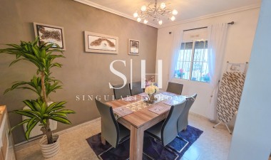 Resale - Villa - Villamartin - Costa Blanca