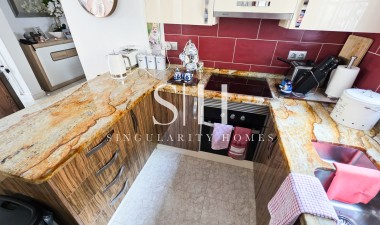 Resale - Villa - Villamartin - Costa Blanca