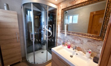 Resale - Villa - Villamartin - Costa Blanca